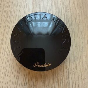 GUERLAIN Terracotta Mineral Compact - Black and Gold